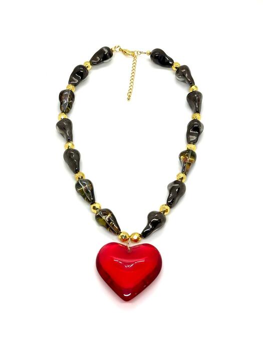 Колье красное сердце большое